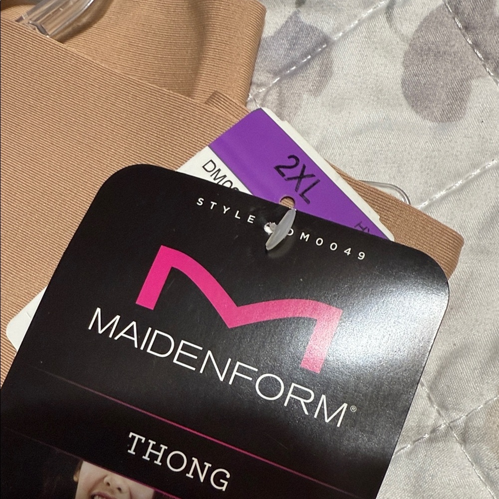 Maidenform Tan Shaping Panties with Lace Detail - Picture 3 of 6